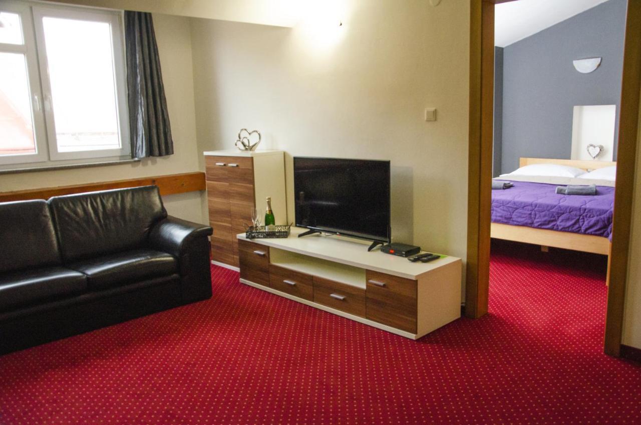 A 7 - Avenue 7 Penzion Prešov Exterior foto